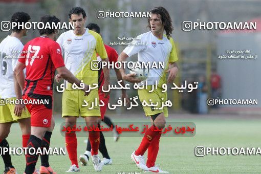 721847, Tehran, , Friendly logistics match، Persepolis 2 - 1 Foulad Khouzestan on 2012/07/12 at Derafshifar Stadium