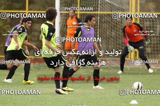 721513, Tehran, , Persepolis Football Team Training Session on 2012/07/16 at Derafshifar Stadium