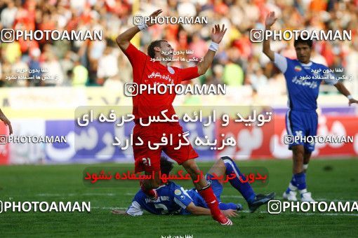 724440, Tehran, [*parameter:4*], لیگ برتر فوتبال ایران، Persian Gulf Cup، Week 9، First Leg، Persepolis 1 v 1 Esteghlal on 2008/10/03 at Azadi Stadium