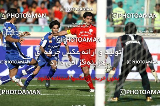724626, Tehran, [*parameter:4*], لیگ برتر فوتبال ایران، Persian Gulf Cup، Week 9، First Leg، Persepolis 1 v 1 Esteghlal on 2008/10/03 at Azadi Stadium