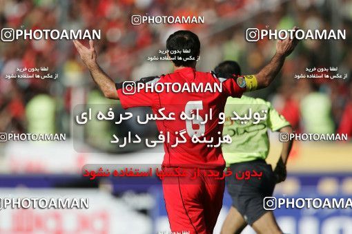 725608, Tehran, [*parameter:4*], لیگ برتر فوتبال ایران، Persian Gulf Cup، Week 9، First Leg، Persepolis 1 v 1 Esteghlal on 2008/10/03 at Azadi Stadium