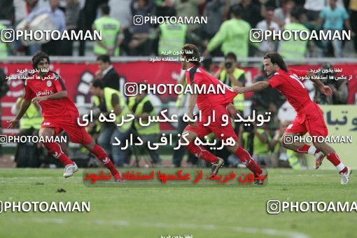 725474, Tehran, [*parameter:4*], لیگ برتر فوتبال ایران، Persian Gulf Cup، Week 9، First Leg، Persepolis 1 v 1 Esteghlal on 2008/10/03 at Azadi Stadium