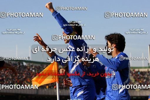 725066, Tehran, [*parameter:4*], لیگ برتر فوتبال ایران، Persian Gulf Cup، Week 26، Second Leg، Esteghlal 1 v 1 Persepolis on 2009/02/13 at Azadi Stadium