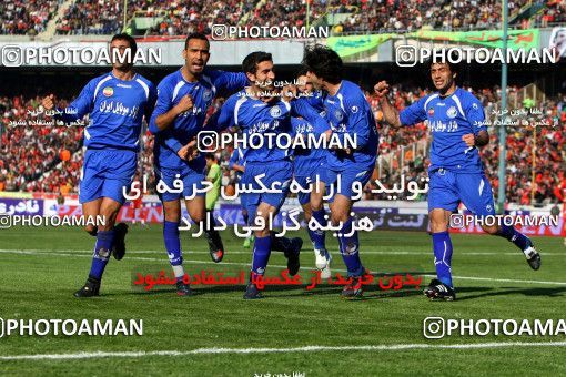 725137, Tehran, [*parameter:4*], لیگ برتر فوتبال ایران، Persian Gulf Cup، Week 26، Second Leg، Esteghlal 1 v 1 Persepolis on 2009/02/13 at Azadi Stadium
