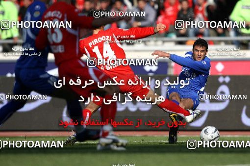 725125, Tehran, [*parameter:4*], لیگ برتر فوتبال ایران، Persian Gulf Cup، Week 26، Second Leg، Esteghlal 1 v 1 Persepolis on 2009/02/13 at Azadi Stadium