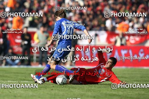 725224, Tehran, [*parameter:4*], لیگ برتر فوتبال ایران، Persian Gulf Cup، Week 26، Second Leg، 2009/02/13، Esteghlal 1 - 1 Persepolis