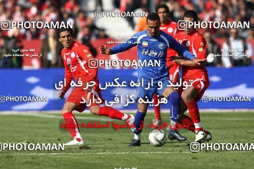 725160, Tehran, [*parameter:4*], لیگ برتر فوتبال ایران، Persian Gulf Cup، Week 26، Second Leg، Esteghlal 1 v 1 Persepolis on 2009/02/13 at Azadi Stadium