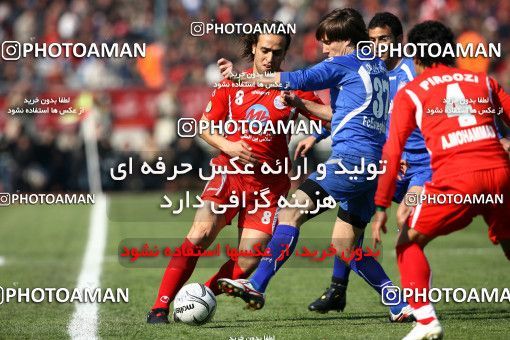 725207, Tehran, [*parameter:4*], لیگ برتر فوتبال ایران، Persian Gulf Cup، Week 26، Second Leg، 2009/02/13، Esteghlal 1 - 1 Persepolis