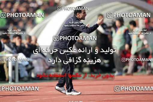 725033, Tehran, [*parameter:4*], لیگ برتر فوتبال ایران، Persian Gulf Cup، Week 26، Second Leg، Esteghlal 1 v 1 Persepolis on 2009/02/13 at Azadi Stadium