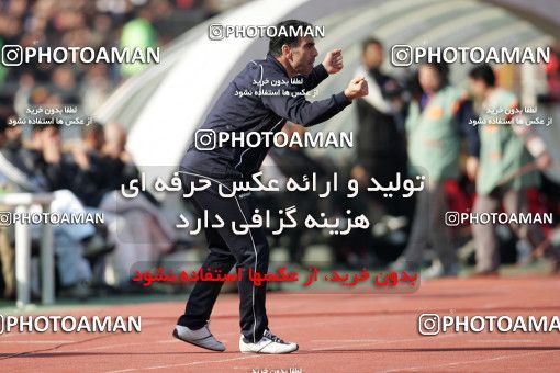 724985, Tehran, [*parameter:4*], لیگ برتر فوتبال ایران، Persian Gulf Cup، Week 26، Second Leg، Esteghlal 1 v 1 Persepolis on 2009/02/13 at Azadi Stadium