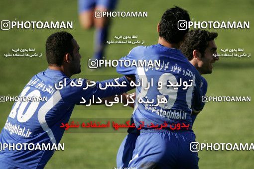 724951, Tehran, [*parameter:4*], لیگ برتر فوتبال ایران، Persian Gulf Cup، Week 26، Second Leg، Esteghlal 1 v 1 Persepolis on 2009/02/13 at Azadi Stadium