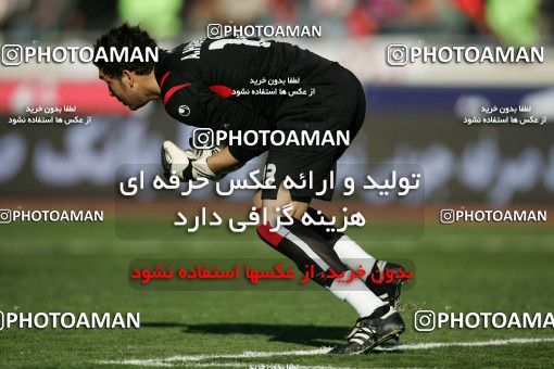 724828, Tehran, [*parameter:4*], لیگ برتر فوتبال ایران، Persian Gulf Cup، Week 26، Second Leg، Esteghlal 1 v 1 Persepolis on 2009/02/13 at Azadi Stadium
