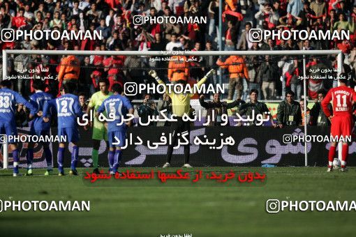 724879, Tehran, [*parameter:4*], لیگ برتر فوتبال ایران، Persian Gulf Cup، Week 26، Second Leg، Esteghlal 1 v 1 Persepolis on 2009/02/13 at Azadi Stadium
