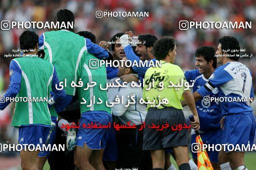728463, لیگ برتر فوتبال ایران، Persian Gulf Cup، Week 9، First Leg، 2007/10/14، Tehran، Azadi Stadium، Esteghlal 1 - ۱ Persepolis