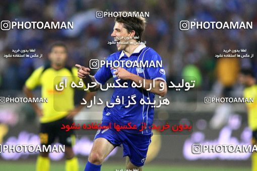 725829, Tehran, [*parameter:4*], لیگ برتر فوتبال ایران، Persian Gulf Cup، Week 1، First Leg، Esteghlal 1 v 0 Aluminium Hormozgan on 2012/07/20 at Azadi Stadium