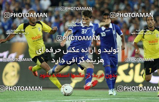 725952, Tehran, [*parameter:4*], لیگ برتر فوتبال ایران، Persian Gulf Cup، Week 1، First Leg، Esteghlal 1 v 0 Aluminium Hormozgan on 2012/07/20 at Azadi Stadium