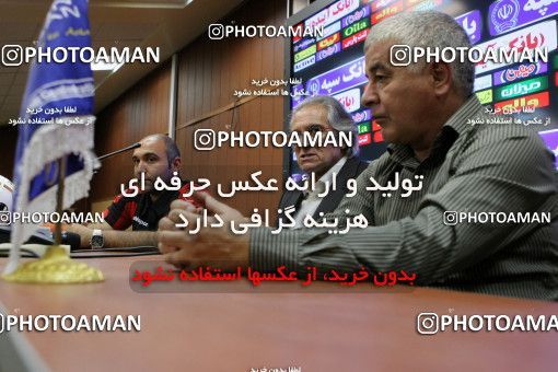 883249, Tehran, [*parameter:4*], لیگ برتر فوتبال ایران، Persian Gulf Cup، Week 8، First Leg، Persepolis 0 v 0 Naft Tehran on 2012/09/16 at Azadi Stadium