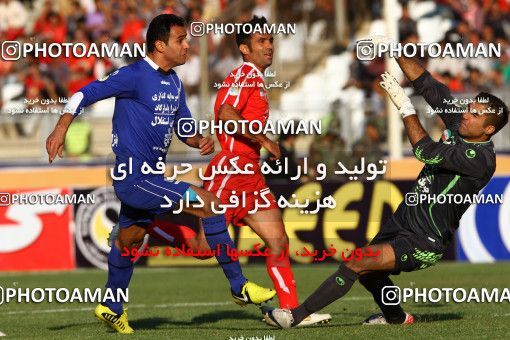 732355, Tehran, [*parameter:4*], لیگ برتر فوتبال ایران، Persian Gulf Cup، Week 12، First Leg، Tractor Sazi 2 v 0 Esteghlal on 2012/10/20 at Yadegar-e Emam Stadium