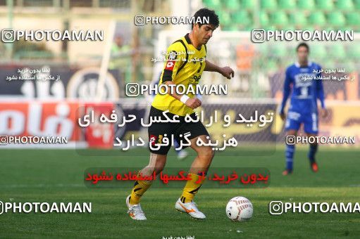 733219, Isfahan,Fooladshahr, [*parameter:4*], لیگ برتر فوتبال ایران، Persian Gulf Cup، Week 15، First Leg، Sepahan 0 v 1 Esteghlal on 2012/11/18 at Foolad Shahr Stadium