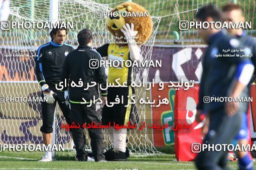 733307, Isfahan,Fooladshahr, [*parameter:4*], لیگ برتر فوتبال ایران، Persian Gulf Cup، Week 15، First Leg، Sepahan 0 v 1 Esteghlal on 2012/11/18 at Foolad Shahr Stadium