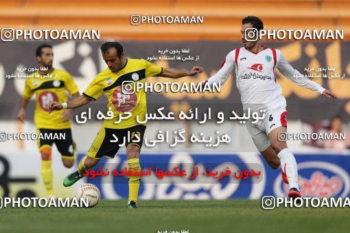 733512, Tehran, [*parameter:4*], لیگ برتر فوتبال ایران، Persian Gulf Cup، Week 17، First Leg، Rah Ahan 1 v 1 Fajr-e Sepasi Shiraz on 2012/12/03 at Enghelab Stadium