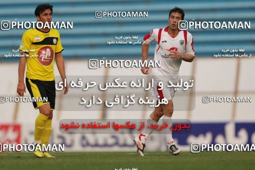 733520, Tehran, [*parameter:4*], لیگ برتر فوتبال ایران، Persian Gulf Cup، Week 17، First Leg، Rah Ahan 1 v 1 Fajr-e Sepasi Shiraz on 2012/12/03 at Enghelab Stadium