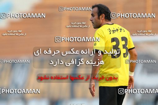 733431, Tehran, [*parameter:4*], لیگ برتر فوتبال ایران، Persian Gulf Cup، Week 17، First Leg، Rah Ahan 1 v 1 Fajr-e Sepasi Shiraz on 2012/12/03 at Enghelab Stadium