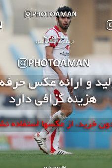 733458, Tehran, [*parameter:4*], لیگ برتر فوتبال ایران، Persian Gulf Cup، Week 17، First Leg، Rah Ahan 1 v 1 Fajr-e Sepasi Shiraz on 2012/12/03 at Enghelab Stadium
