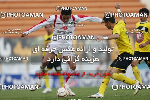 733483, Tehran, [*parameter:4*], لیگ برتر فوتبال ایران، Persian Gulf Cup، Week 17، First Leg، Rah Ahan 1 v 1 Fajr-e Sepasi Shiraz on 2012/12/03 at Enghelab Stadium