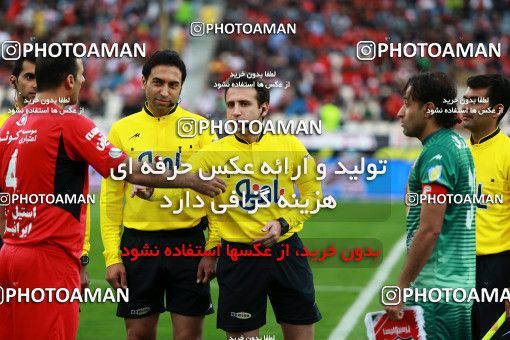 892801, Tehran, [*parameter:4*], لیگ برتر فوتبال ایران، Persian Gulf Cup، Week 29، Second Leg، Persepolis 3 v 3 Zob Ahan Esfahan on 2017/04/29 at Azadi Stadium