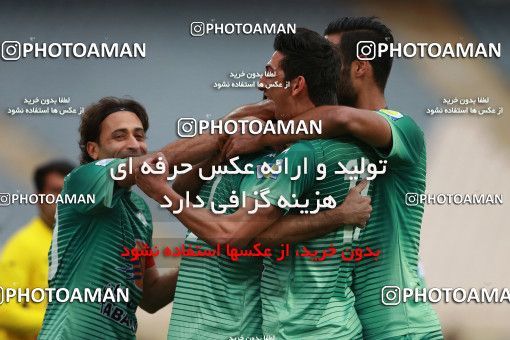 892815, Tehran, [*parameter:4*], لیگ برتر فوتبال ایران، Persian Gulf Cup، Week 29، Second Leg، Persepolis 3 v 3 Zob Ahan Esfahan on 2017/04/29 at Azadi Stadium