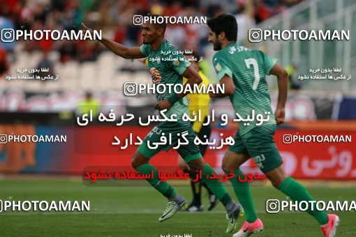 892624, Tehran, [*parameter:4*], لیگ برتر فوتبال ایران، Persian Gulf Cup، Week 29، Second Leg، Persepolis 3 v 3 Zob Ahan Esfahan on 2017/04/29 at Azadi Stadium