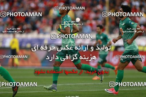 892553, Tehran, [*parameter:4*], لیگ برتر فوتبال ایران، Persian Gulf Cup، Week 29، Second Leg، Persepolis 3 v 3 Zob Ahan Esfahan on 2017/04/29 at Azadi Stadium