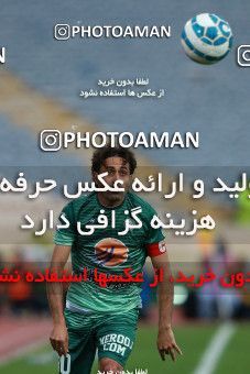 892780, Tehran, [*parameter:4*], لیگ برتر فوتبال ایران، Persian Gulf Cup، Week 29، Second Leg، Persepolis 3 v 3 Zob Ahan Esfahan on 2017/04/29 at Azadi Stadium