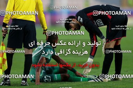 892671, Tehran, [*parameter:4*], لیگ برتر فوتبال ایران، Persian Gulf Cup، Week 29، Second Leg، Persepolis 3 v 3 Zob Ahan Esfahan on 2017/04/29 at Azadi Stadium