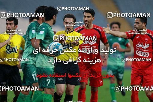 892585, Tehran, [*parameter:4*], لیگ برتر فوتبال ایران، Persian Gulf Cup، Week 29، Second Leg، Persepolis 3 v 3 Zob Ahan Esfahan on 2017/04/29 at Azadi Stadium