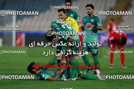 892804, Tehran, [*parameter:4*], لیگ برتر فوتبال ایران، Persian Gulf Cup، Week 29، Second Leg، Persepolis 3 v 3 Zob Ahan Esfahan on 2017/04/29 at Azadi Stadium