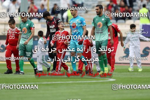 734695, Tehran, [*parameter:4*], لیگ برتر فوتبال ایران، Persian Gulf Cup، Week 29، Second Leg، Persepolis 3 v 3 Zob Ahan Esfahan on 2017/04/29 at Azadi Stadium