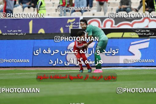 734699, Tehran, [*parameter:4*], لیگ برتر فوتبال ایران، Persian Gulf Cup، Week 29، Second Leg، Persepolis 3 v 3 Zob Ahan Esfahan on 2017/04/29 at Azadi Stadium