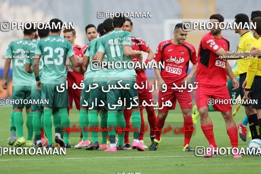 734727, Tehran, [*parameter:4*], لیگ برتر فوتبال ایران، Persian Gulf Cup، Week 29، Second Leg، Persepolis 3 v 3 Zob Ahan Esfahan on 2017/04/29 at Azadi Stadium