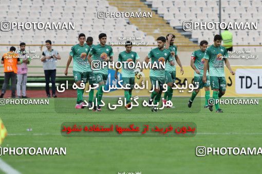 734661, Tehran, [*parameter:4*], لیگ برتر فوتبال ایران، Persian Gulf Cup، Week 29، Second Leg، Persepolis 3 v 3 Zob Ahan Esfahan on 2017/04/29 at Azadi Stadium