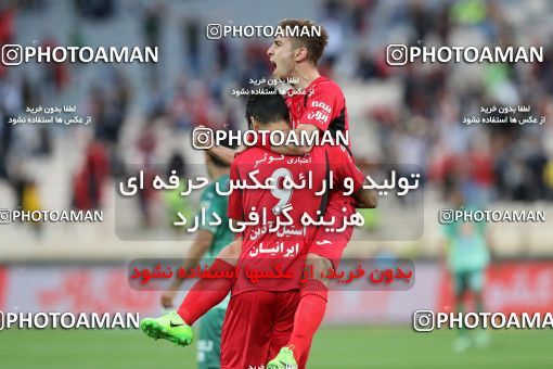 734592, Tehran, [*parameter:4*], لیگ برتر فوتبال ایران، Persian Gulf Cup، Week 29، Second Leg، Persepolis 3 v 3 Zob Ahan Esfahan on 2017/04/29 at Azadi Stadium