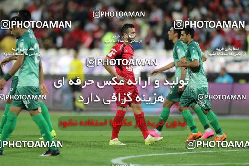 734684, Tehran, [*parameter:4*], لیگ برتر فوتبال ایران، Persian Gulf Cup، Week 29، Second Leg، Persepolis 3 v 3 Zob Ahan Esfahan on 2017/04/29 at Azadi Stadium