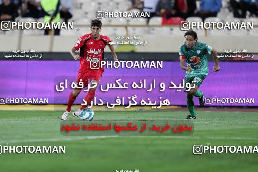 734768, Tehran, [*parameter:4*], لیگ برتر فوتبال ایران، Persian Gulf Cup، Week 29، Second Leg، Persepolis 3 v 3 Zob Ahan Esfahan on 2017/04/29 at Azadi Stadium