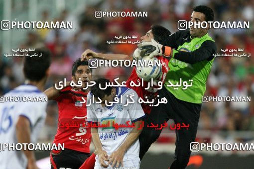 751685, Tehran, , Final جام حذفی فوتبال ایران, , Persepolis 4 v 2 Malvan Bandar Anzali on 2011/06/07 at Takhti Stadium Anzali