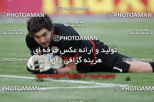 737700, Tehran, , Final جام حذفی فوتبال ایران, , Persepolis 4 v 2 Malvan Bandar Anzali on 2011/06/07 at Takhti Stadium Anzali