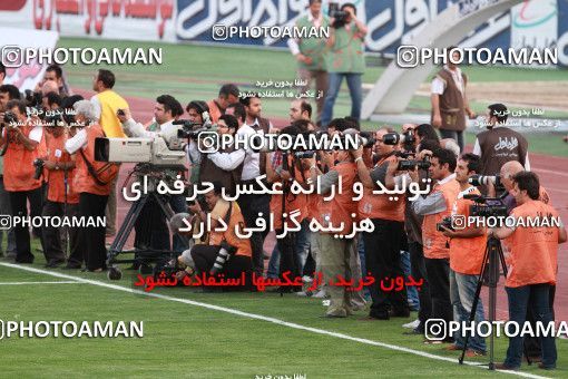 736642, Tehran, , Final جام حذفی فوتبال ایران, , Persepolis 4 v 2 Malvan Bandar Anzali on 2011/06/07 at Takhti Stadium Anzali