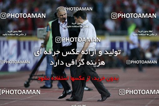 742950, Tehran, [*parameter:4*], لیگ برتر فوتبال ایران، Persian Gulf Cup، Week 6، First Leg، Esteghlal 2 v 3 Tractor Sazi on 2011/09/09 at Azadi Stadium