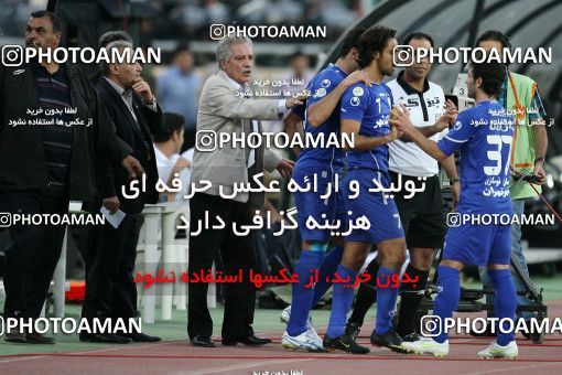 743083, Tehran, [*parameter:4*], لیگ برتر فوتبال ایران، Persian Gulf Cup، Week 6، First Leg، Esteghlal 2 v 3 Tractor Sazi on 2011/09/09 at Azadi Stadium