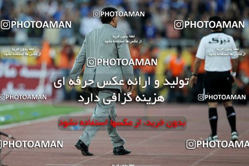 743974, Tehran, [*parameter:4*], لیگ برتر فوتبال ایران، Persian Gulf Cup، Week 6، First Leg، Esteghlal 2 v 3 Tractor Sazi on 2011/09/09 at Azadi Stadium